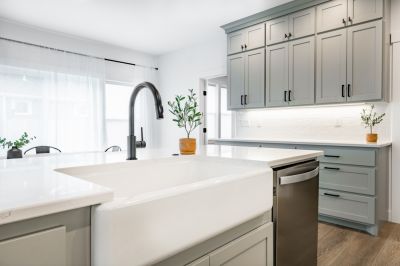 Kitchen Farmhouse Sink Installation!
